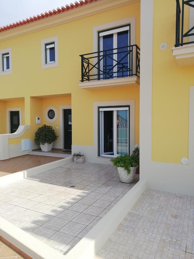 Villa Grillohouse à Lourinhã Extérieur photo